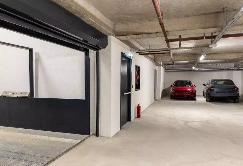 Carina Gold Hotel And Restaurant