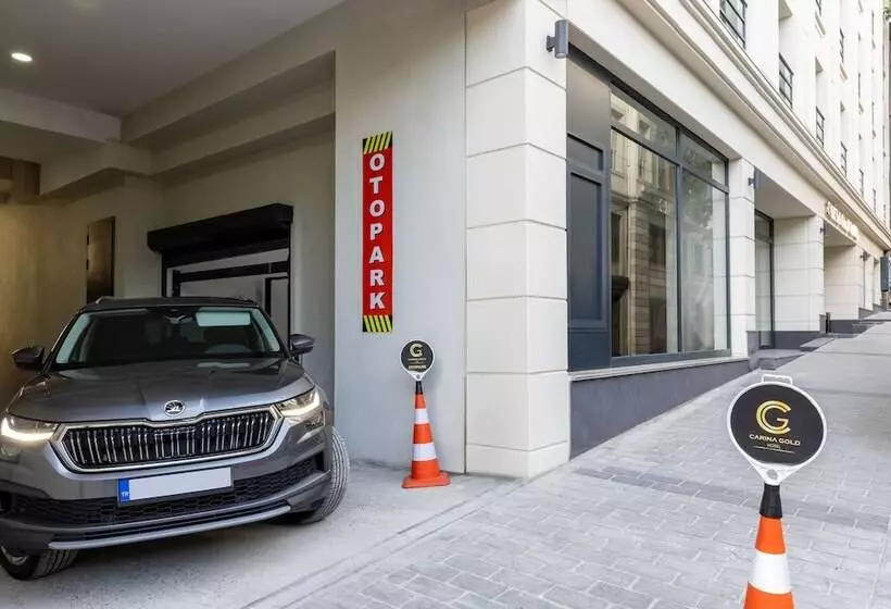 Carina Gold Hotel And Restaurant