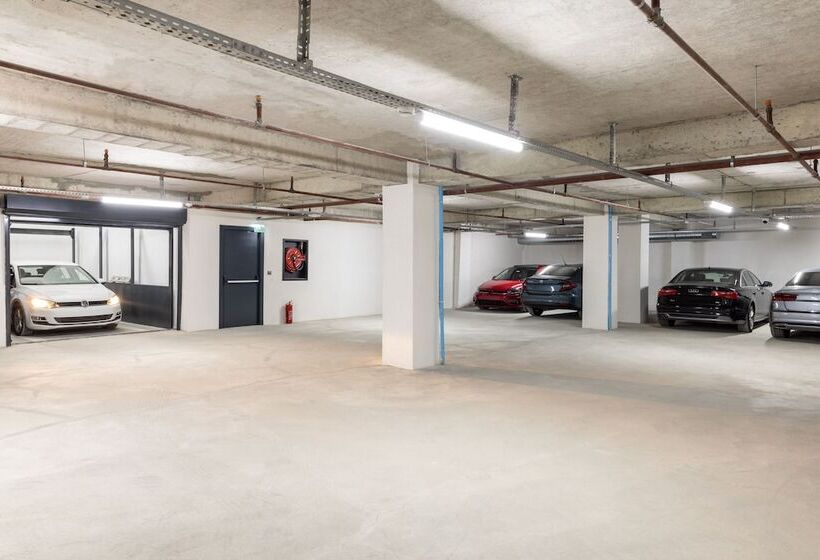 Carina Gold Hotel And Restaurant