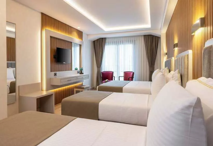 Carina Gold Hotel And Restaurant