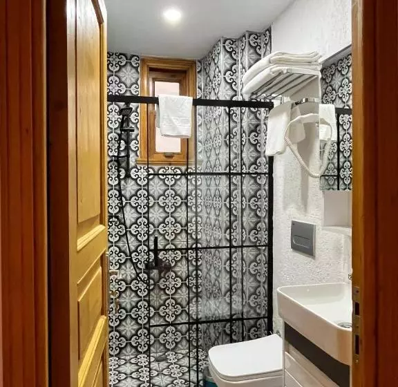 ホテル Dimora Kadıköy