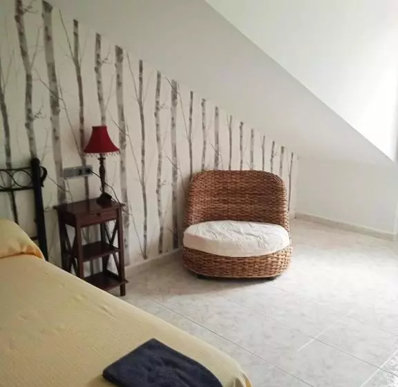 ホテル Pisuerga