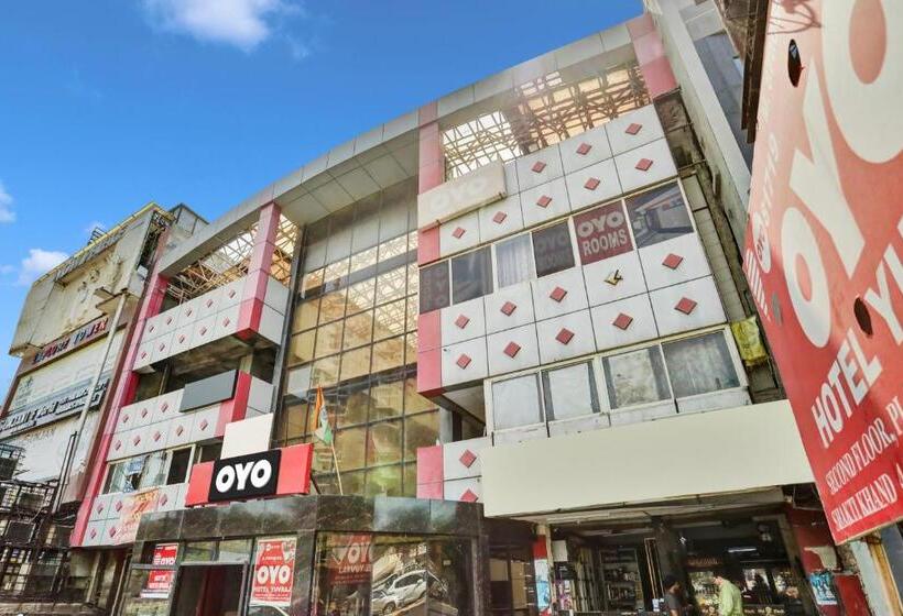 Oyo Flagship Hotel Aditya Inn