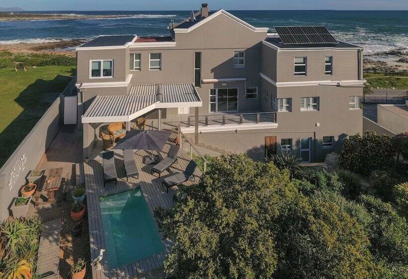 بنسيون Absolute Ocean Boutique Guesthouse