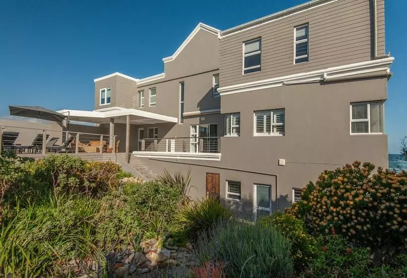 Majatalo Absolute Ocean Boutique Guesthouse