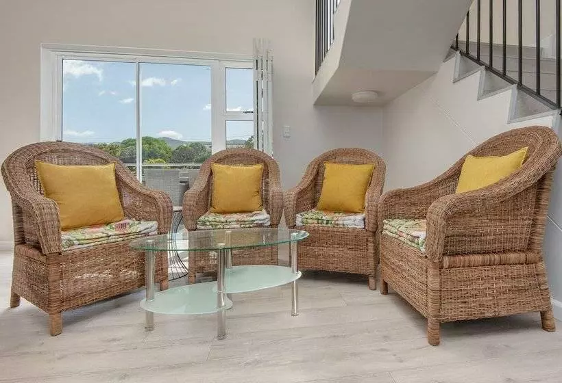 Majatalo Absolute Ocean Boutique Guesthouse