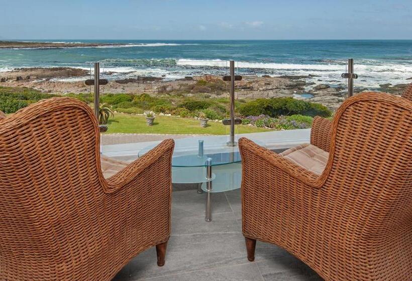 بنسيون Absolute Ocean Boutique Guesthouse