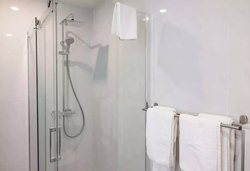 پانسیون C Est La Vie Boutik Swieqi