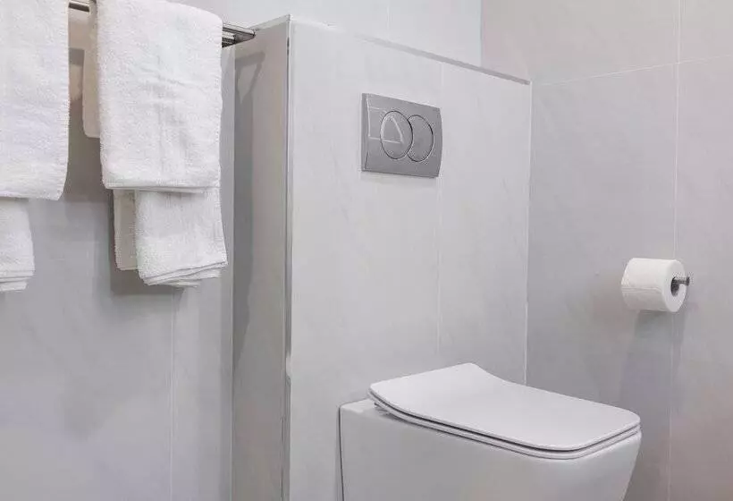 پانسیون C Est La Vie Boutik Swieqi