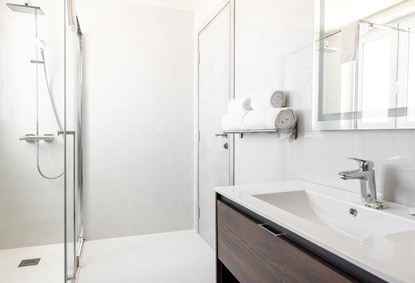 پانسیون C Est La Vie Boutik Swieqi