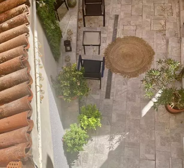 ペンション Maison Rebecca