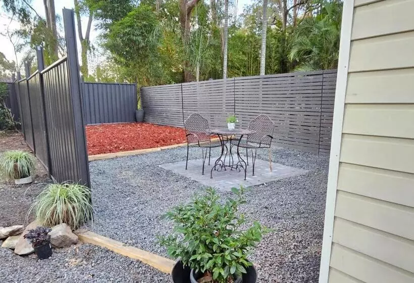 Majatalo The Garden House Bnb