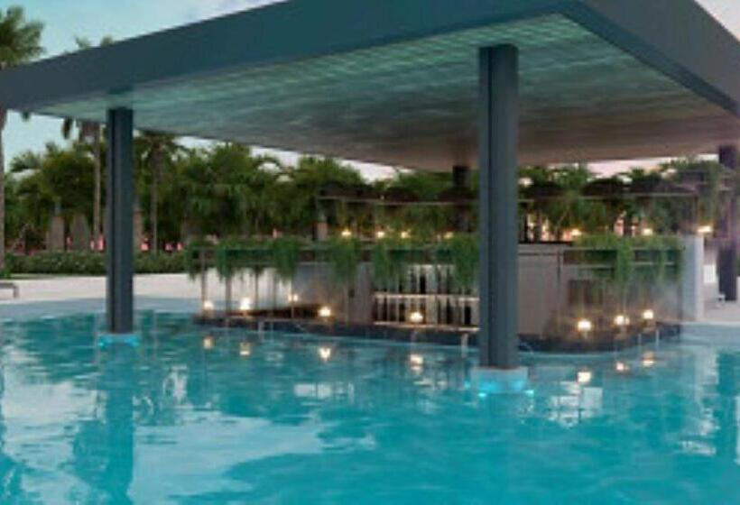 استراحتگاه Secrets Tides Punta Cana All Inclusive