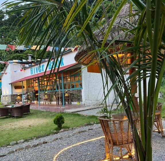 River Bank Eco Resort