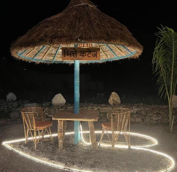 River Bank Eco Resort