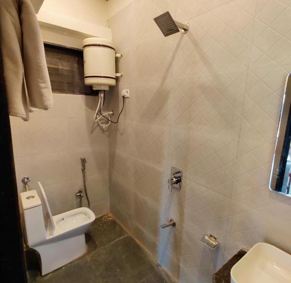 Shrubbery Palms Resort