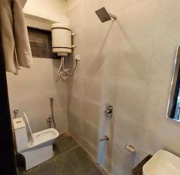 Shrubbery Palms Resort