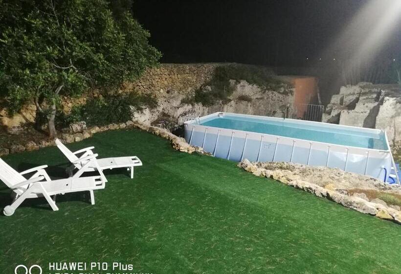 مبيت وإفطار Residence Il Carrubo