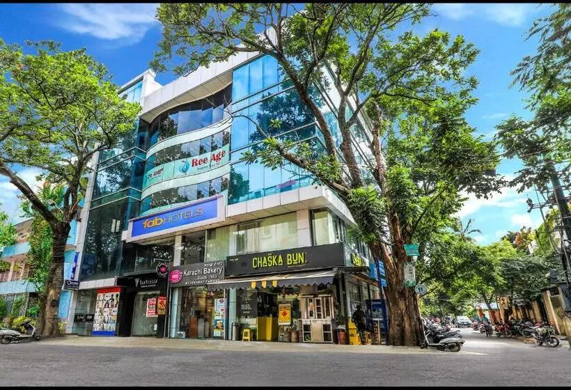 Fabhotel Crown Heights Nr Koramangala Club