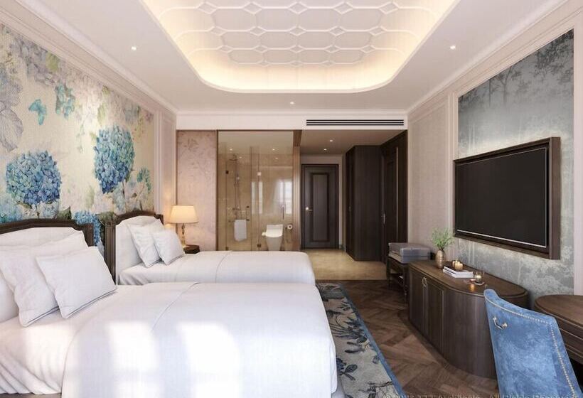 هتل Golden Imperial