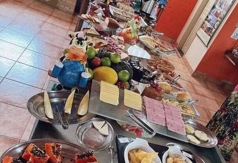 Hostelli Pousada Villa Verde