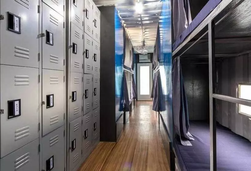 ホテル Citihub Cainta