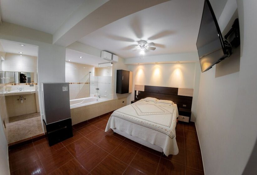 Отель Green Paradise