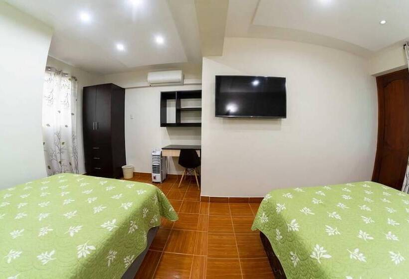 Отель Green Paradise