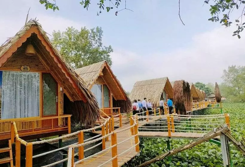 هتل Homestay Coco Island
