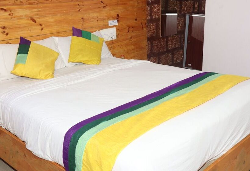 Hotel Iroomz Spot Valley