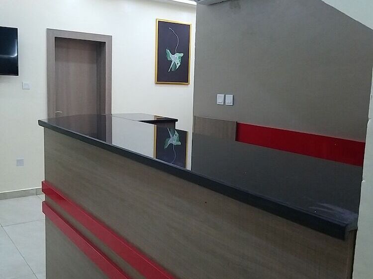 هتل Mitos Luxury Suites