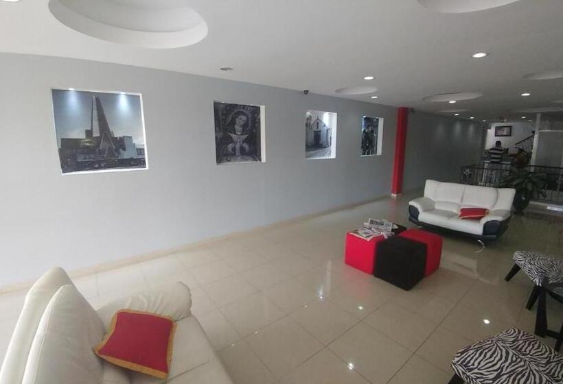 هتل & Restaurante Flamboyan Higuey