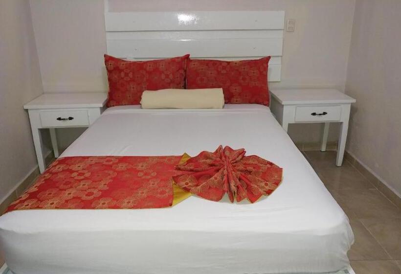 هتل & Restaurante Flamboyan Higuey