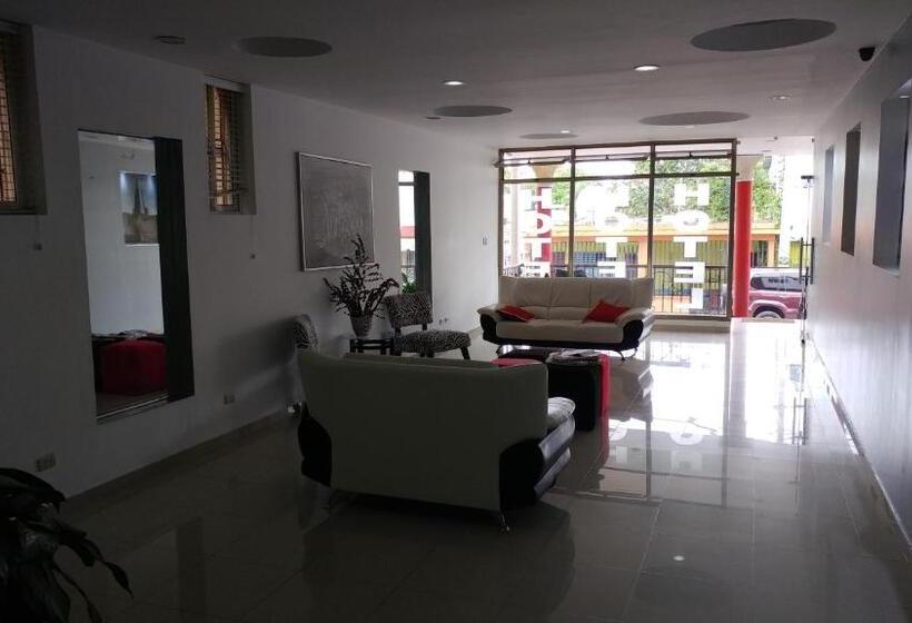 هتل & Restaurante Flamboyan Higuey