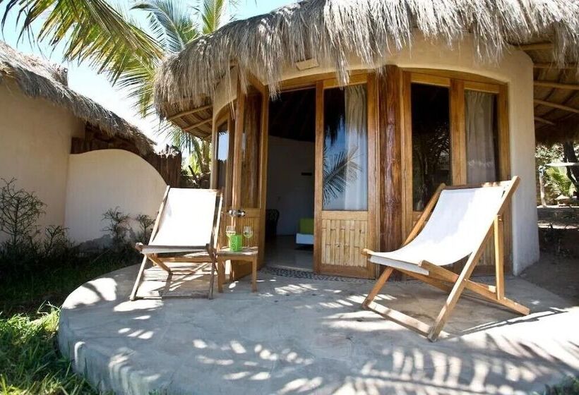 Отель Soleil Bungalows