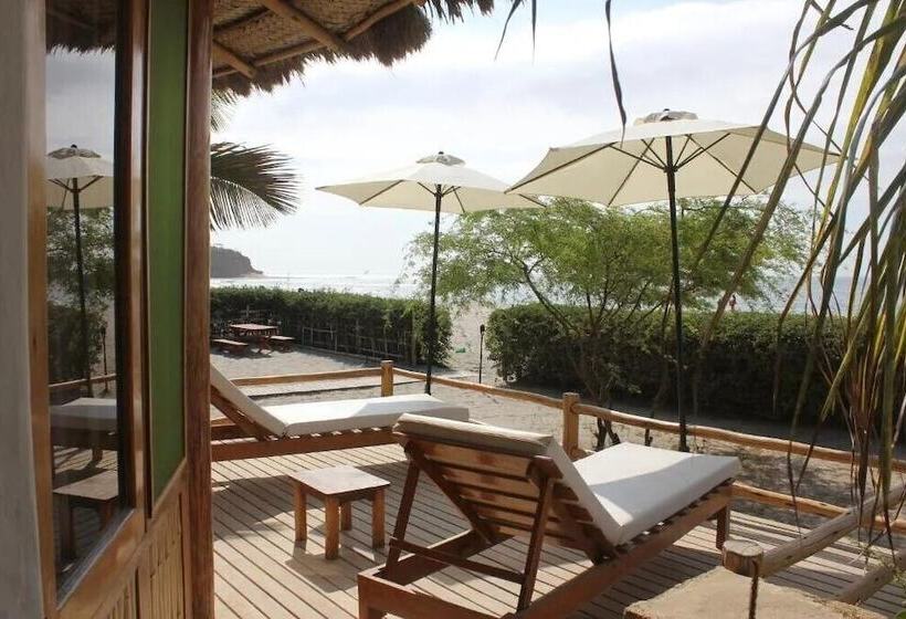 Отель Soleil Bungalows