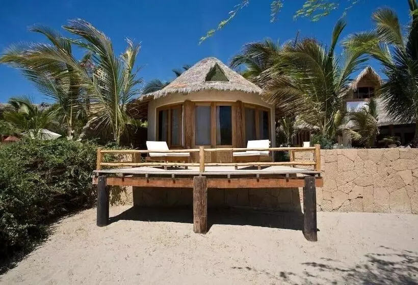 Hotelli Soleil Bungalows