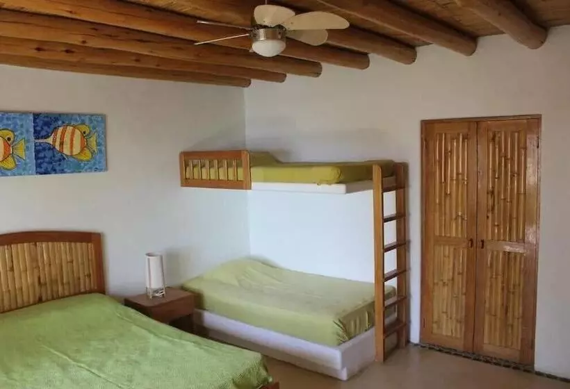 Hotelli Soleil Bungalows