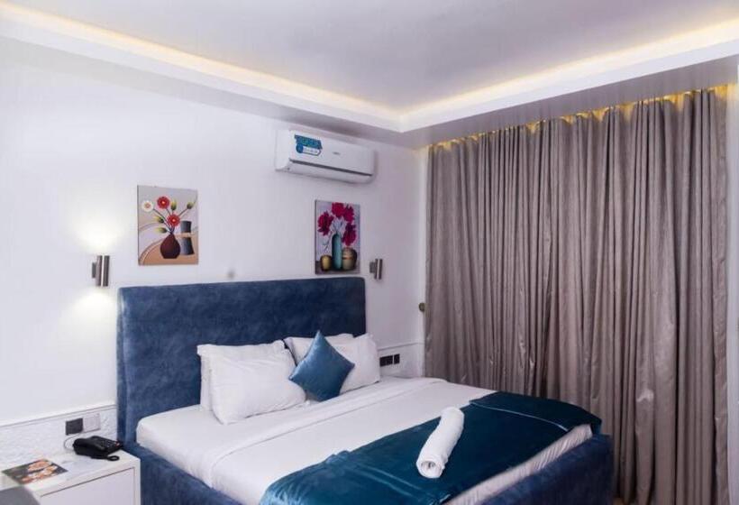 هتل The Grosvenor Suites Gwarinpa Abuja