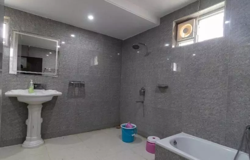ホテル Vrindavan Gopala Resort