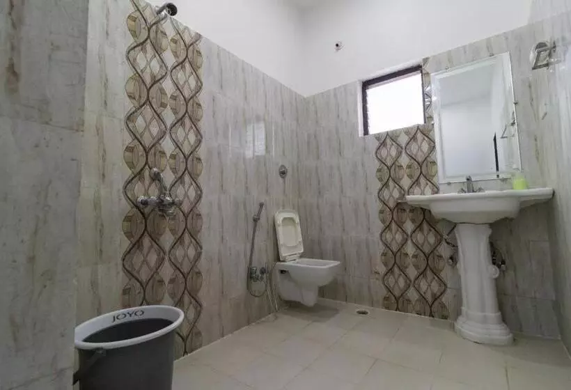 ホテル Vrindavan Gopala Resort