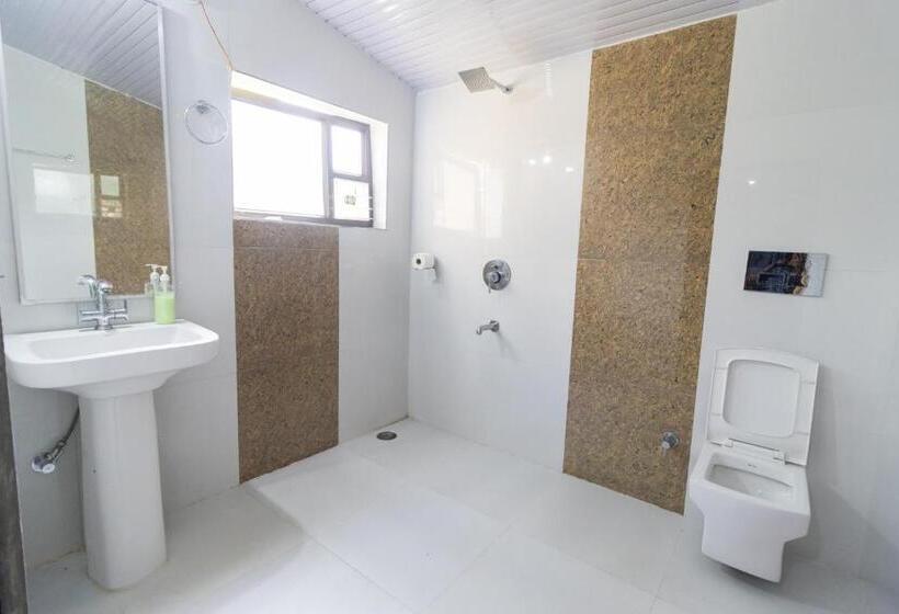 Отель Vrindavan Gopala Resort