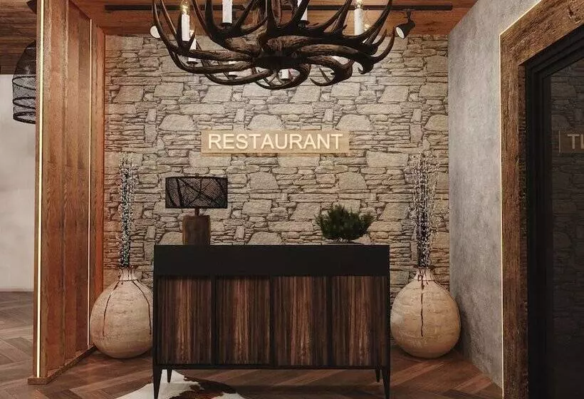 Kashmir Wellness & Spa Hotel Adults Only