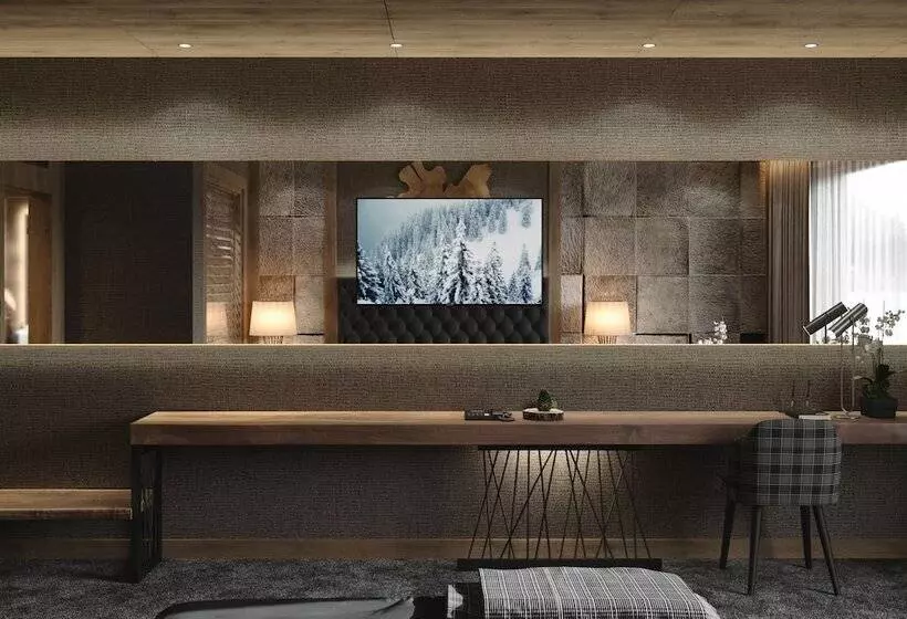 Kashmir Wellness & Spa Hotel Adults Only