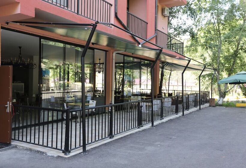 Maajid Quba Hotel&restaurant Sanatorium