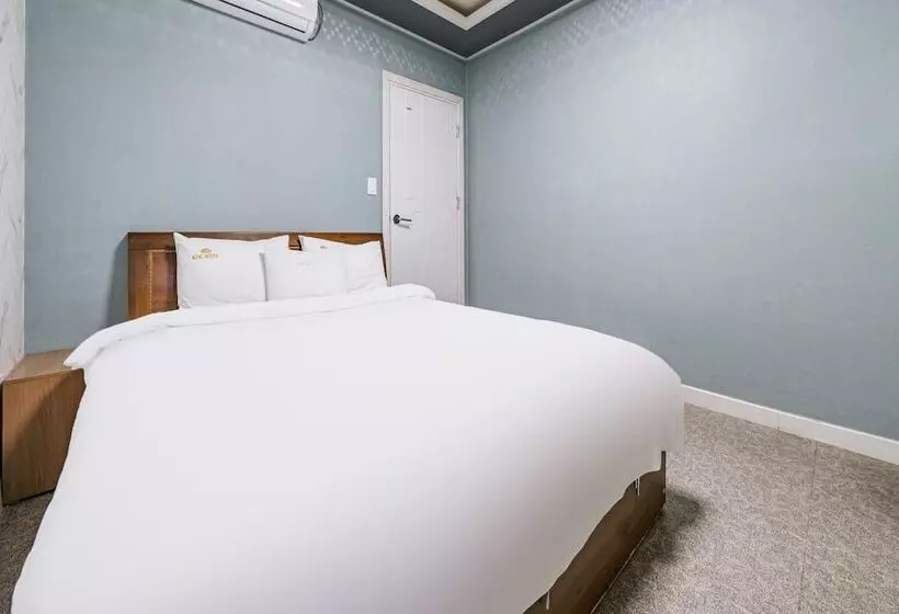 モーテル Donghae King