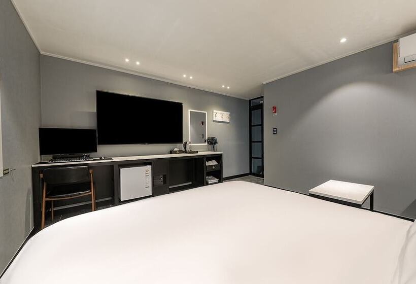 汽车旅馆 Incheon Grand