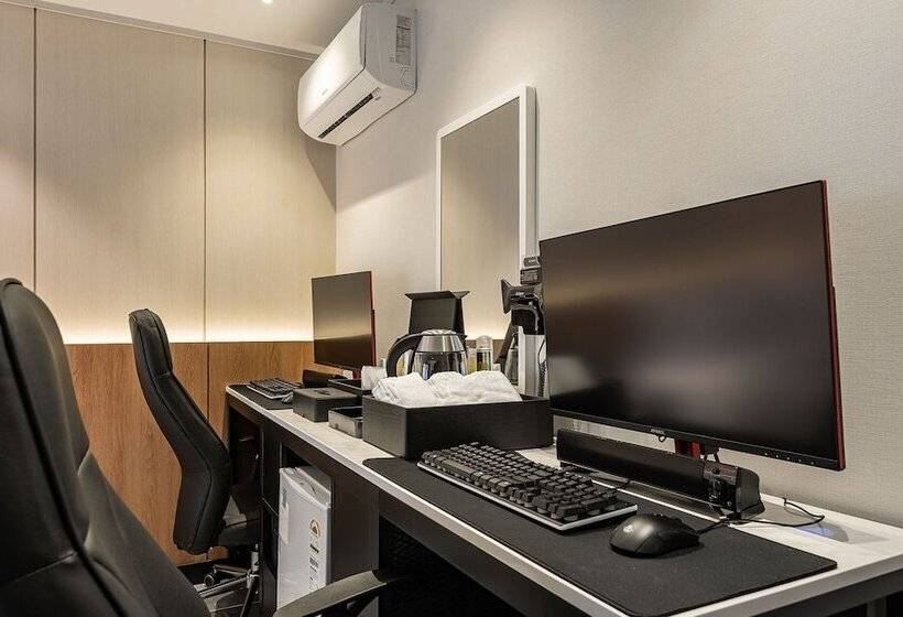 汽车旅馆 Incheon Grand