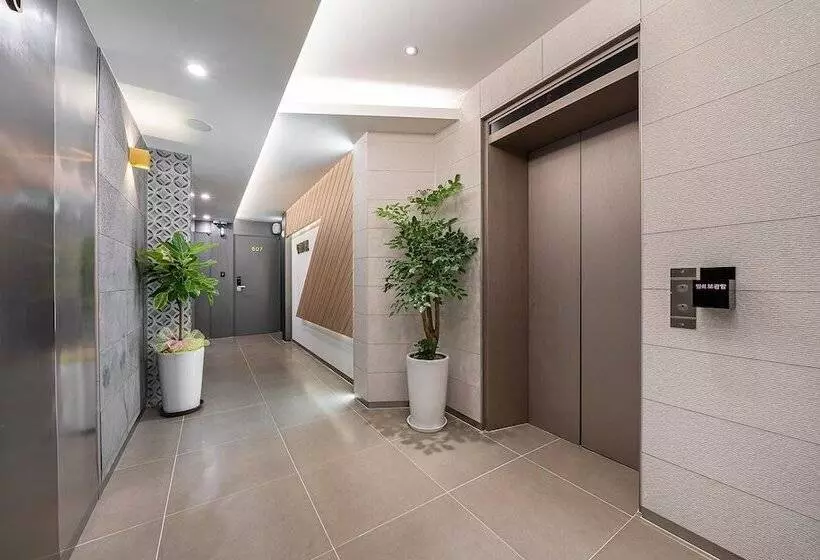 مُتل Pyeongchon Zzam