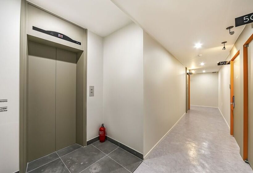 Мотель Yeongcheon Hotel Shop